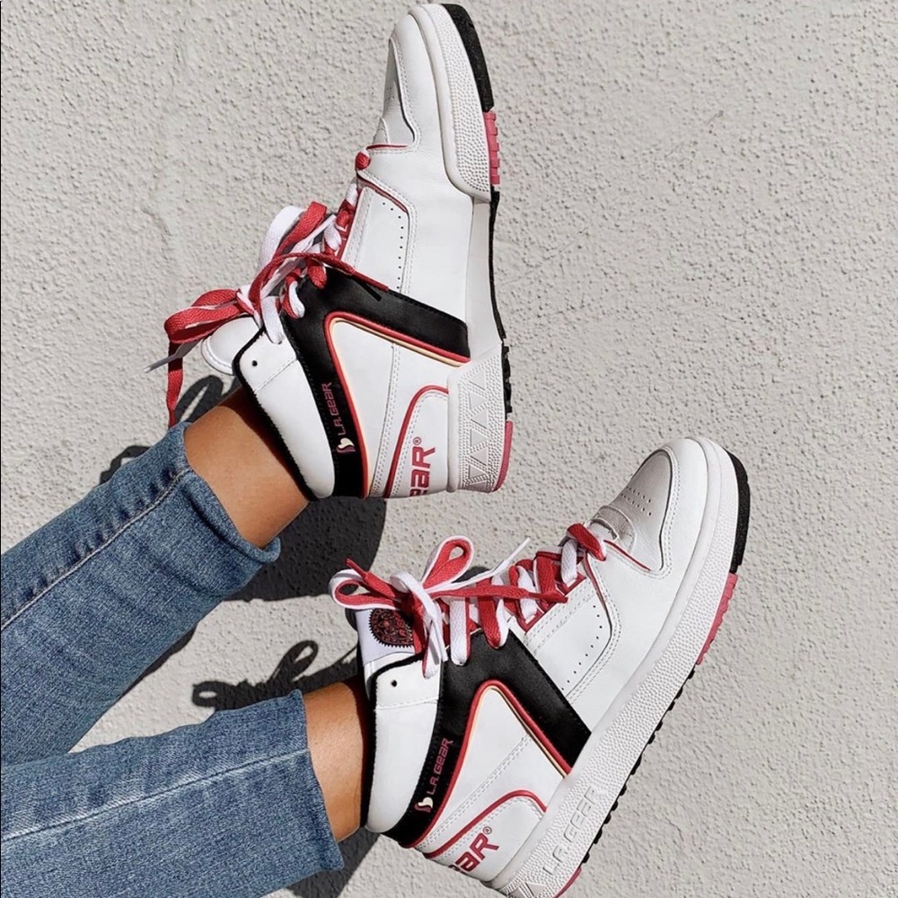 LA GEAR X SKECHERS SNEAKERS